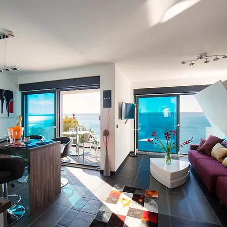 Design-beachresort - With Pool - First Line To The Sea Appartamento *
